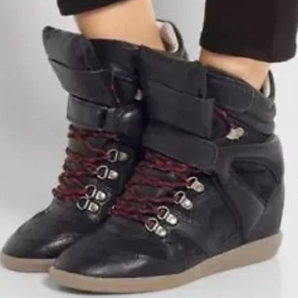 シューズ・サンダルその他 Isabel Marant SHOES (BO0188FBC1A20S) Footwear | ISABEL MARANT Official Online Store